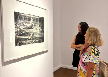 "الاضطراب الزمني".. معرض جديد للفنانة التشكيلية سارة التونسي "الاضطراب الزمني".. معرض جديد للفنانة التشكيلية سارة التونسي