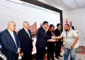 شقق الإعلان العاشر والرابع عشر العبور الجديدة