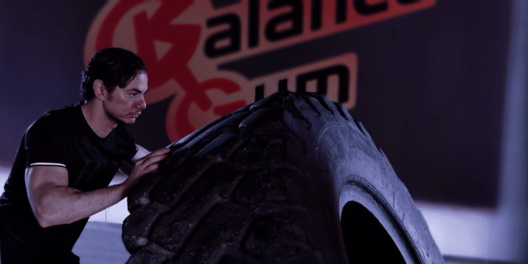 كريم هشام خبير اللياقة البدنية ومدرب كمال الأجسام